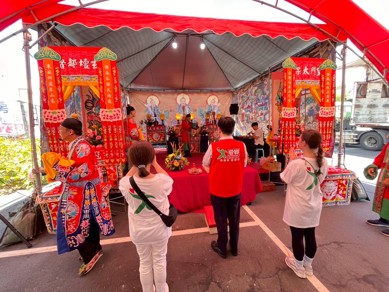 白沙屯中元法會誦經祈福