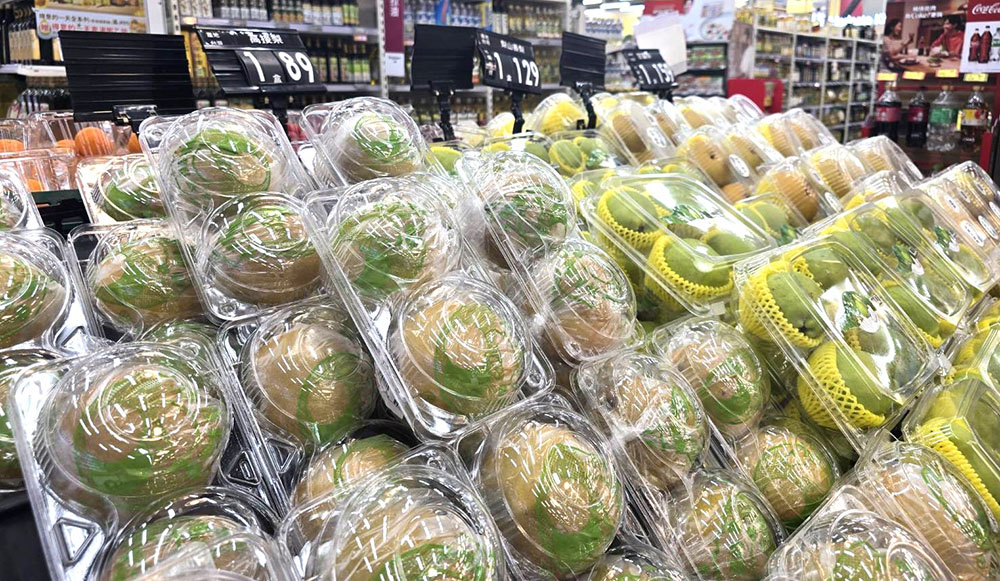 愛買量販銷售各式水梨！高接梨２顆89元